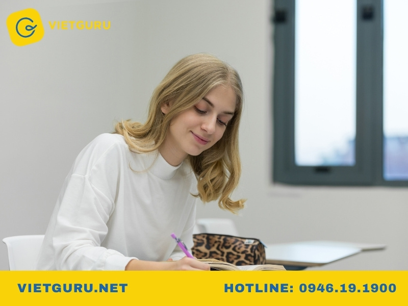 Assignment là gì? Cách làm Assignment từ A-Z cho người mới Cách trình bày Assignment mạch lạch đúng chuẩn