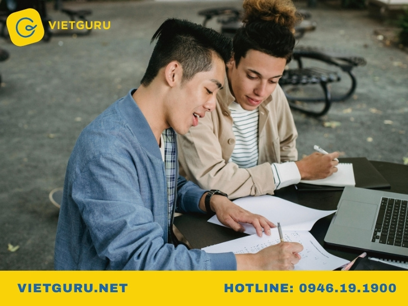 Viết tiểu luận có được gạch đầu dòng không? uu điểm của việc gạch đầu dòng