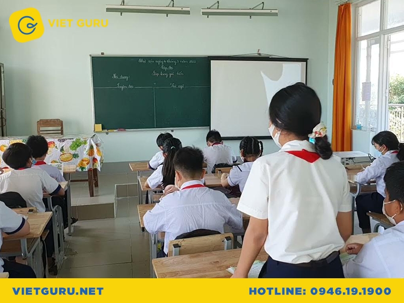 Sáng kiến kinh nghiệm lớp 5 môn tập đọc