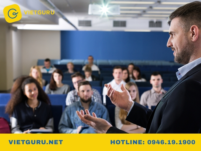 Cách bảo vệ đề cương luận văn thạc sĩ 100% thành công Kiểm soát body language