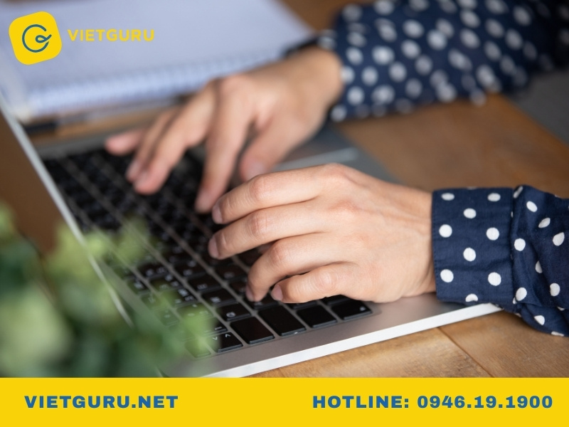 Có nên thuê viết luận văn không? Lợi ích và rủi ro bạn cần biết Những rủi ro có thể gặp khi thuê viết luận văn