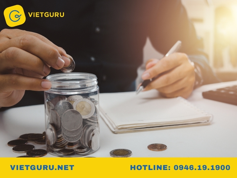 Có nên thuê viết luận văn không? Lợi ích và rủi ro bạn cần biết Tiết kiệm chi phí