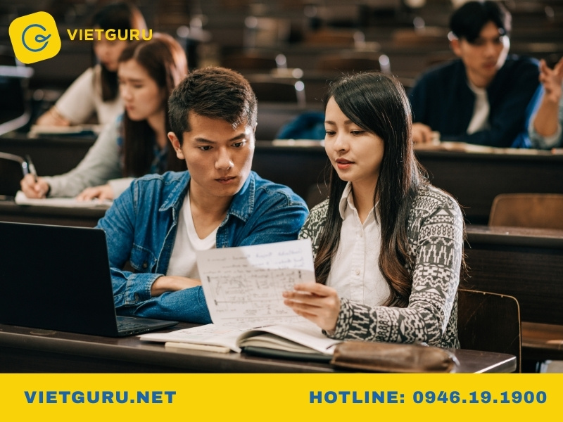 Giáo sư và tiến sĩ cái nào cao hơn? So sánh chi tiết từ A đến Z Điều kiện trở thành