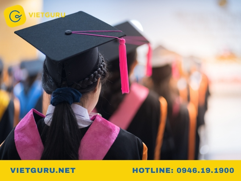Độ tuổi học tiến sĩ ở Việt Nam