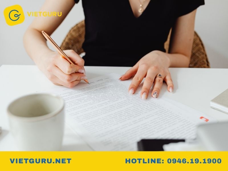 Research Proposal là gì? Hướng dẫn chi tiết viết đề xuất nghiên cứu chuẩn học thuật Có nên sử dụng dịch vụ viết thuê Research Proposal không?