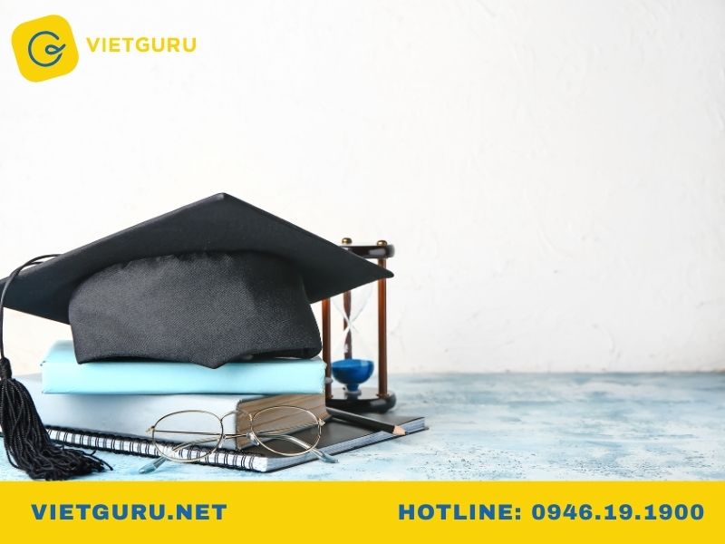 Tìm hiểu văn bằng 2 quản lý giáo dục: Điều kiện, chương trình đào tạo và triển vọng nghề nghiệp Chương trình đào tạo và thời gian học văn bằng 2 quản lý giáo dục