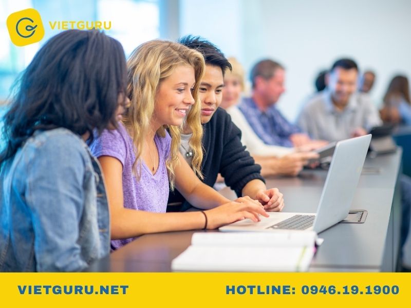 Thiết kế và lập kế hoạch hoạt động giáo dục ngoài giờ lên lớp