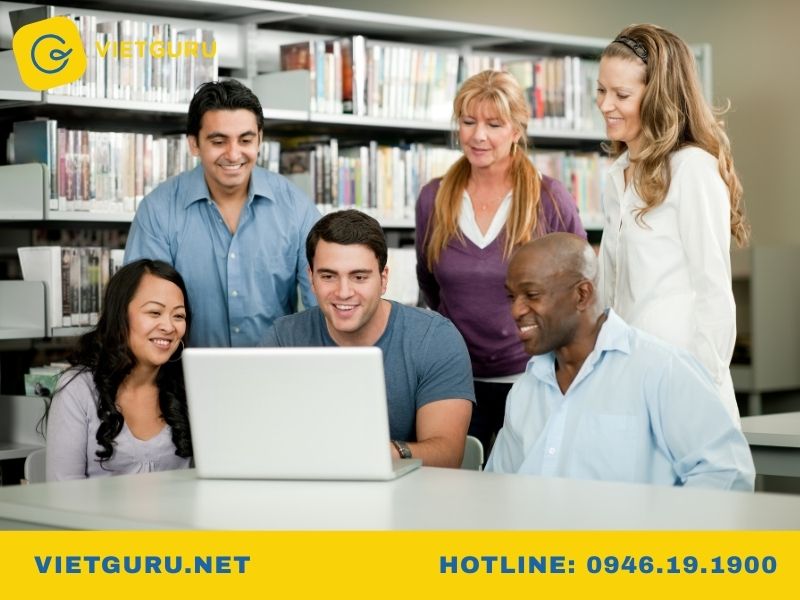 Phát triển đội ngũ tham gia quản lý và tổ chức hoạt động