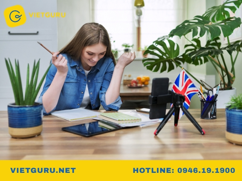 Hồ sơ học thuật & bài luận mục tiêu học tập