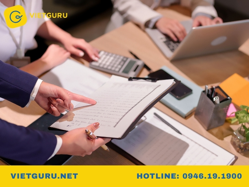 Chương trình học CFA gồm những gì?