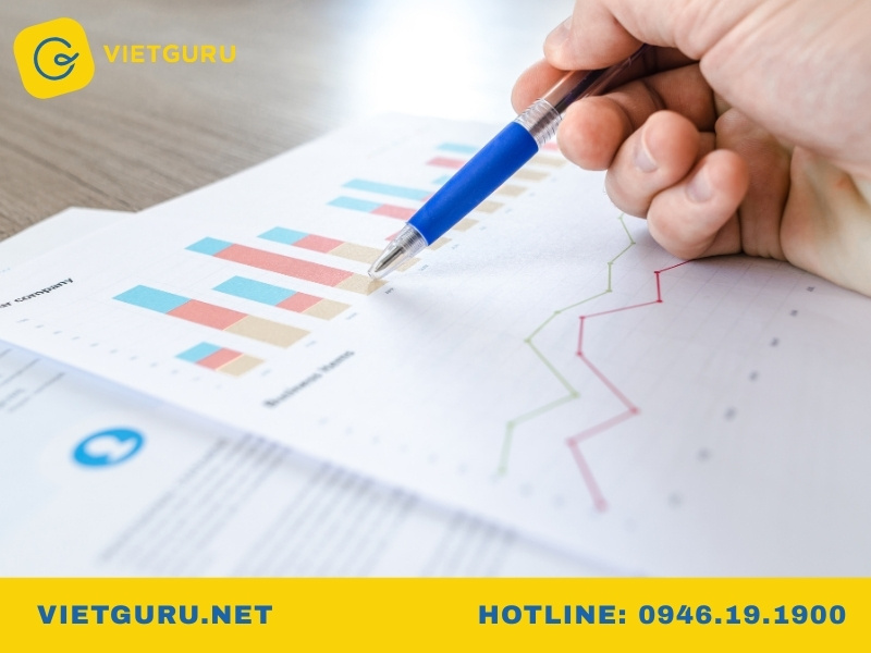 Total là gì? Cách hiểu và ứng dụng Total trong SPSS Tại sao phần trăm các nhóm cộng lại không bằng 100?