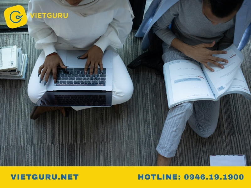 Lý thuyết chấp nhận công nghệ (TAM, UTAUT)