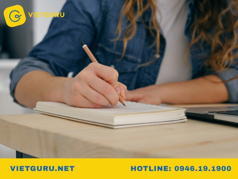 Paragraph là gì? Hướng dẫn viết paragraph chuẩn học thuật Các thành phần trong một paragraph