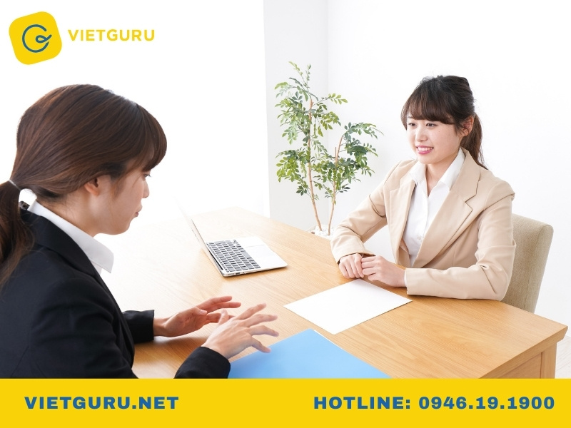 Đi phỏng vấn mặc gì cho nữ?