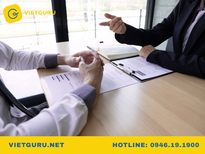 Đi phỏng vấn cần mang theo gì? Hướng dẫn chuẩn bị từ A đến Z hồ sơ đi phỏng vấn cần mang theo gì