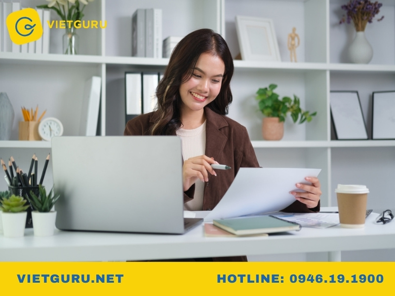 Luận văn thạc sĩ quản trị kinh doanh: Đề tài hay và mẫu tham khảo Luận văn thạc sĩ quản trị kinh doanh là gì?