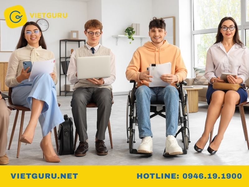 Phỏng vấn nhóm là gì? Vai trò trong nghiên cứu khoa học Phỏng vấn nhóm là gì?